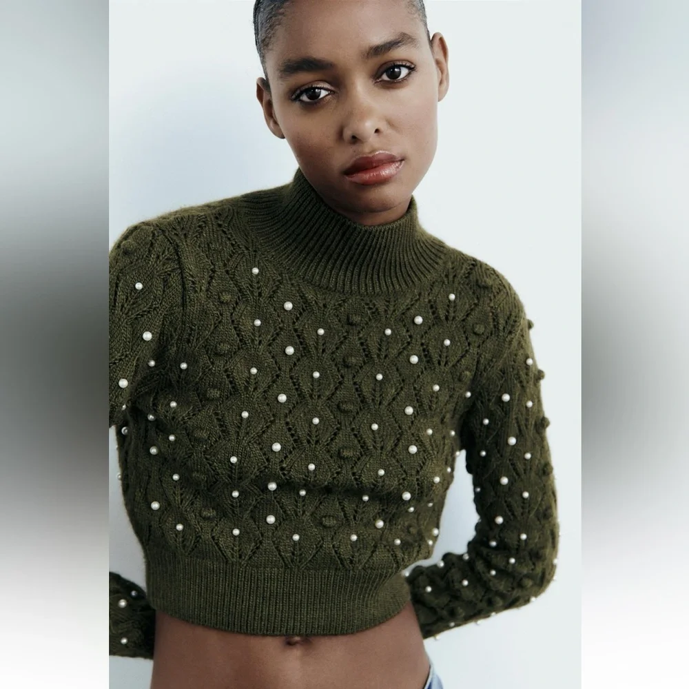 KNIT OPEN BACK PEARLY SWEATER - Picture 9 of 11